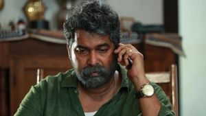 ജോജു ലഹരിക്ക് അടിമ, ആവര്‍ത്തിച്ച് കോണ്‍ഗ്രസ്, അക്കൗണ്ടുകള്‍ പൂട്ടി ജോജു, ഇനി സോഷ്യല്‍ മീഡിയയിലില്ല