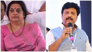 പിളർപ്പില്‍ ഗണേഷിന് പിന്തുണ നല്‍കി എല്‍ഡിഎഫ്: യുഡിഎഫിലേക്ക് ചേക്കേറാന്‍ വിമത വിഭാഗം