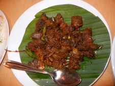 ബീഫ് കഴിച്ചതിന് ഊരുവിലക്കി; കാട്ടില്‍ അഭയം തേടി യുവാക്കള്‍, സംഭവം ഇടുക്കിയില്‍ 