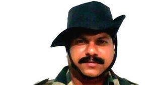  14 ദിവസത്തെ സർവീസ് ബാക്കിയാക്കി അദ്ദേഹം മടങ്ങി; അനീഷ് ജോസഫിന് ജന്മനാടിന്റെ യാത്രാമൊഴി...