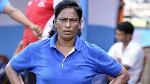ഫ്‌ളാറ്റ് നല്‍കാമെന്ന് പറഞ്ഞ് പണം തട്ടി: പിടി ഉഷ അടക്കം 7 പേര്‍ക്കെതിരെ കേസ്