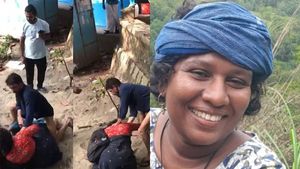 ബിന്ദു അമ്മിണിക്ക് നേരെ വീണ്ടും അക്രമം: പിന്നില്‍ സംഘപരിവാറെന്ന് ആരോപണം