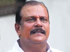 ബിഷപ്പ് ഫ്രാങ്കോ ചോദ്യങ്ങള്‍ അവഗണിച്ചു; പിസി ജോര്‍ജ് മറുപടി നല്‍കി, എല്ലാത്തിനും പിന്നില്‍ ബ്ലാക്ക് മാസ്