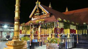 ശബരിമല: നട അടച്ചാലും പതിനെട്ടാം പടി ചവിട്ടാം; ശര്‍ക്കര പായസവും വെള്ള നിവേദ്യവും സൗജന്യമായി വാങ്ങാം