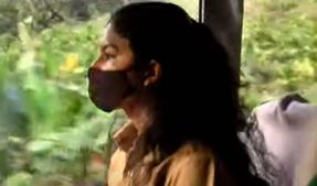 ശുക്രിയ ബസിന്റെ സാരഥിയായി 21കാരി ആതിര; ആത്മവിശ്വാസമുണ്ടെങ്കില്‍ ഡ്രൈവിംഗ് കൂളാണ്