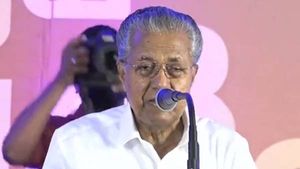 ജോ ജോസഫ് 'സഭയുടെ' സ്ഥാനാർത്ഥി തന്നെ, തൃക്കാക്കരയിൽ എൽഡിഎഫ് സെഞ്ച്വറിയടിക്കുമെന്ന് മുഖ്യമന്ത്രി
