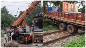 കെ റെയില്‍ ഉദ്യോഗസ്ഥന്‍മാരെ യുഡിഎഫ് ഭരണത്തിൽ വന്നാല്‍ ജയിലില്‍ അടയ്ക്കും; കെ മുരളീധരന്‍ 