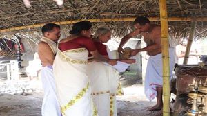 കൊട്ടിയൂര്‍ രേവതി മഹോത്സവം പത്തിന് സമാപിക്കും:  തിരുവാതിര ചതുശ്ശതത്തിന് ആയിരങ്ങളെത്തി