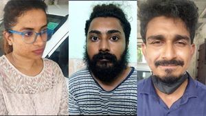 ബംഗളൂരുവിലേക്കുള്ള യാത്ര പതിവായി; തിരിച്ചെത്തുന്നത് അതിമാരക മയക്കുമരുന്നുമായി, ഒടുവില്‍ പിടിവീണു