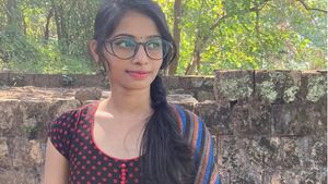  പേ വിഷബാധയേറ്റ് കോളേജ് വിദ്യാർത്ഥിനി മരിച്ചു;നായ കടിച്ചത് ഒരു മാസം മുൻപ്