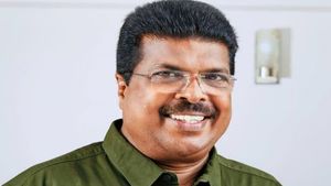'സ്കൂള്‍ വിദ്യാര്‍ഥികളില്‍ നിന്ന് പണം പിരിച്ചിട്ടില്ല';ആരോപണങ്ങള്‍ക്ക് മറുപടിയുമായി പി.പി ചിത്തരഞ്ജൻ 