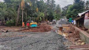 പാലം നിര്‍മാണത്തിനിടെ തലവേദനയായി മഴ; യുദ്ധകാലാടിസ്ഥാനത്തില്‍ പൂര്‍ത്തീകരിക്കാന്‍ നിര്‍ദേശം