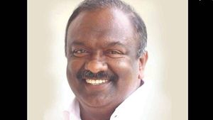 കോണ്‍ഗ്രസ് നേതാവും മുന്‍ എംഎല്‍എയുമായ ജി പ്രതാപവര്‍മ്മ തമ്പാന്‍ അന്തരിച്ചു