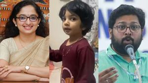 Viral Video: അവധി വേണ്ട കളക്ടറേ.. എനിക്ക് സ്കൂളില്‍ പോകണം: മകളുടെ രസകരമായ വീഡിയോ പങ്കുവെച്ച് ശബരീനാഥന്‍