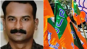 ഷാജഹാന്‍ കൊലപാതകം; പ്രതികളുടെ മൊബൈല്‍ ഫോണ്‍ കണ്ടെത്തി, ഒളിപ്പിച്ചത് ബിജെപി നേതാവെന്ന് പൊലീസ്