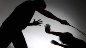 കോഴിക്കോട് 15 കാരിയെ പീഡിപ്പിച്ച യുവാവിനെ ക്രൂരമായി മർദ്ദിച്ചു: പെൺകുട്ടിയുടെ ബന്ധുക്കൾ പിടിയില്‍