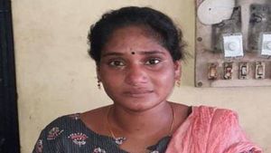 സ്വകാര്യബസില്‍ നിന്നും മാലമോഷണം: തമിഴ്‌നാട് സ്വദേശിനി റിമാന്‍ഡില്‍