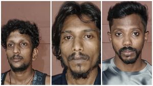 കണ്ണൂരിൽ വിൽപനയ്ക്കായി കൊണ്ടുവന്ന ഹാഷിഷ് ഓയിലുമായി മൂന്ന് യുവാക്കൾ അറസ്റ്റിൽ