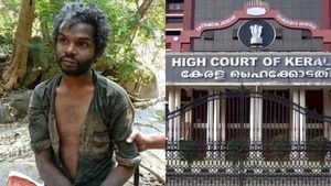  അട്ടപ്പാടി മധു വധക്കേസ്: പ്രതികളുടെ ജാമ്യം റദ്ദാക്കിയത് ശരിവച്ച് ഹൈക്കോടതി