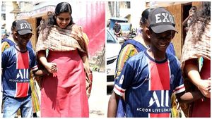 റോഷന് ഇനി വീണ്ടും കേള്‍ക്കാം..വാക്ക് പാലിച്ച് മേയര്‍ ആര്യ രാജേന്ദ്രന്‍