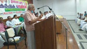 കര്‍ഷകരെ രാജ്യസേവകരായി കേന്ദ്രസര്‍ക്കാര്‍ പ്രഖ്യാപിക്കണം: മന്ത്രി കെ കൃഷ്ണന്‍കുട്ടി