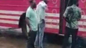 പെരുമഴയത്ത് വിദ്യാര്‍ത്ഥികളെ ബസില്‍ കയറ്റാത്ത സംഭവം; അന്വേഷിക്കണമെന്ന് മനുഷ്യാവകാശ കമ്മിഷന്‍