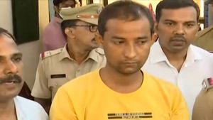 'കേരള പൊലീസ് എന്നാ സുമ്മാവാ'; ആറ് വര്‍ഷം പറ്റിച്ചുനടന്ന കൊലയാളിയെ പൊക്കി അകത്താക്കി