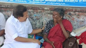  'കാസർഗോഡ് തന്നെ ചികിത്സ സൗകര്യങ്ങൾ വേണം'; ദയാ ബായിയുടെ സമരത്തിന് പിന്തുണയുമായി ചെന്നിത്തല