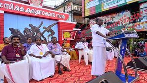 സഹകരണ മേഖലയെ തകര്‍ക്കാനുള്ള കേന്ദ്രസര്‍ക്കാര്‍ നീക്കം ഉപേക്ഷിക്കണം: സിഐടിയു