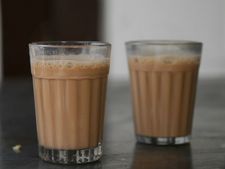 ചായയില്‍ മധുരമില്ലെന്ന് പറഞ്ഞ് ഹോട്ടലുടമയെ കുത്തിവീഴ്ത്തി യുവാവ്; സംഭവം താനൂരില്‍
