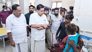 കുട്ടിക്ക് വേണ്ട ചികിത്സയും കരുതലും ഉണ്ടാവും; ആശുപത്രിയില്‍ ആറുവയസുകാരനെ സന്ദര്‍ശിച്ച് സ്പീക്കര്‍