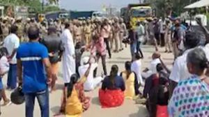  വിഴിഞ്ഞം സംഘര്‍ഷം; കടുത്ത നടപടിയുമായി പൊലീസ്, ഒരാള്‍ അറസ്റ്റില്‍
