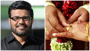 വിവാഹമോചിതയായ യുവതിക്ക് 19 വർഷത്തിന് ശേഷം വിവാഹ രജിസ്ട്രേഷൻ, രാജ്യത്ത് തന്നെ അപൂർവ്വം