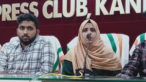 വീട്ടമ്മയെയും കുടുംബത്തെയും ആര്‍. എസ്. എസ് പ്രവര്‍ത്തകര്‍ ജീവിക്കാന്‍ വിടുന്നില്ലെന്ന് പരാതി