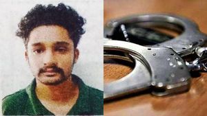 സൗഹൃദം നടിച്ച് സ്ത്രീയുടെ നഗ്നചിത്രങ്ങള്‍ കൈക്കലാക്കും; അശ്ലീല സൈറ്റുകള്‍ക്ക് കൈമാറിയ പ്രതി അറസ്റ്റില്‍