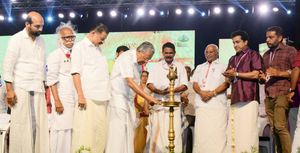 വിറ്റഴിക്കല്‍ സര്‍ക്കാര്‍ നയമല്ലെന്ന് മുഖ്യന്ത്രി; കണ്ണപുരത്ത് പുതിയ തുടക്കം