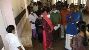 തോട്ടട ഇഎസ്‌ഐ ആശുപത്രിയുടെ സമഗ്ര വികസനത്തിന് ശുപാര്‍ശ ചെയ്യും: വി രാധാകൃഷ്ണന്‍