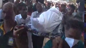  നിദ ഫാത്തിമയ്ക്ക് യാത്രാമൊഴിയേകി നാട്; കണ്ണീരോടെ നാട്ടുകാര്‍, സ്‌കൂളില്‍ പൊതുദര്‍ശനം