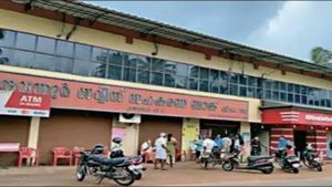 കരുവന്നൂര്‍ ബാങ്ക് തട്ടിപ്പ്; പ്രതികളുടെ സ്വത്ത് കണ്ടുകെട്ടും, കോടതി ഉത്തരവ്