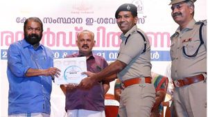 സമൂഹമാധ്യമങ്ങളിലെ ഇടപെടല്‍; തൃശൂര്‍ സിറ്റി പൊലീസിന് അഭിമാന നേട്ടം