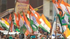 യുഡിഎഫ് അവിശ്വാസത്തില്‍ കോണ്‍ഗ്രസ് പ്രസിഡന്റ് പുറത്ത്; എല്‍ഡിഎഫ് അംഗമെത്തിയത് സ്പീഡ് ബോട്ടില്‍, നാടകീയം
