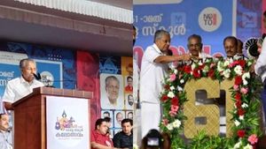 ഇനി കലയുടെ ദിനരാത്രങ്ങള്‍: സ്കൂള്‍ കലോത്സവത്തിന് കോഴിക്കോടിന്റെ മണ്ണില്‍ തുടക്കമായി