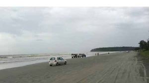 കടല്‍ വിസ്മയം തൊട്ടറിയാനായി മുഴപ്പിലങ്ങാട് ഡ്രൈവ് ഇന്‍ ബീച്ചില്‍ ഫ്‌ളോട്ടിങ് ബ്രിഡ്ജ് ഒരുങ്ങി