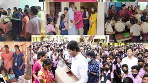 'ഓരോ ദിവസവും എന്നെ വീണ്ടും വീണ്ടും അമ്പരപ്പിക്കുകയാണ്'; കുറിപ്പുമായി ആലപ്പുഴ കളക്ടര്‍