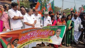 കണ്ണൂര്‍ കലക്ടറേറ്റിലേക്ക് ബി.ജെ.പി നടത്തിയ മാര്‍ച്ചിനിടെ സംഘര്‍ഷം 