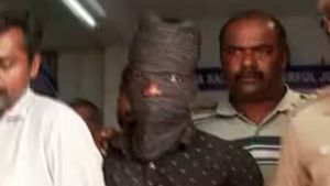 വഴങ്ങിയില്ലെങ്കിൽ ആക്രമിച്ച് കീഴ്‌പ്പെടുത്തും; റെയിൽവെ ജീവനക്കാരിയെ ആക്രമിച്ച അനീഷ് സ്ഥിരം കുറ്റവാളി