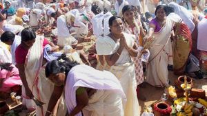 ആറ്റുകാൽ പൊങ്കാല ഉത്സവത്തിന് തുടക്കം: പൊങ്കാലയിടാൻ പ്രതീക്ഷിക്കുന്നത് 50 ലക്ഷം പേരെ