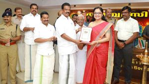  ശബരിമല തീര്‍ത്ഥാടനം: 'ആത്മാര്‍ഥമായി സേവനമനുഷ്ഠിക്കാന്‍ ഒരു നിത്യപ്രചോദനം'; കളക്ടറുടെ കുറിപ്പ് വൈറല്‍
