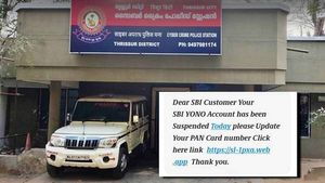 എസ്ബിഐ യോനോ ആപ്പിന്റെ പേരില്‍ തട്ടിപ്പ്; നഷ്ടപ്പെട്ടത് 4 ലക്ഷം, തിരിച്ചെടുത്ത് തൃശൂര്‍ പൊലീസ്
