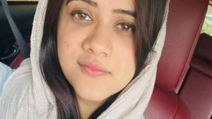 യുവ ഡോക്ടറെ കോഴിക്കോട്ടെ ഫ്‌ളാറ്റില്‍ മരിച്ച നിലയില്‍ കണ്ടെത്തി